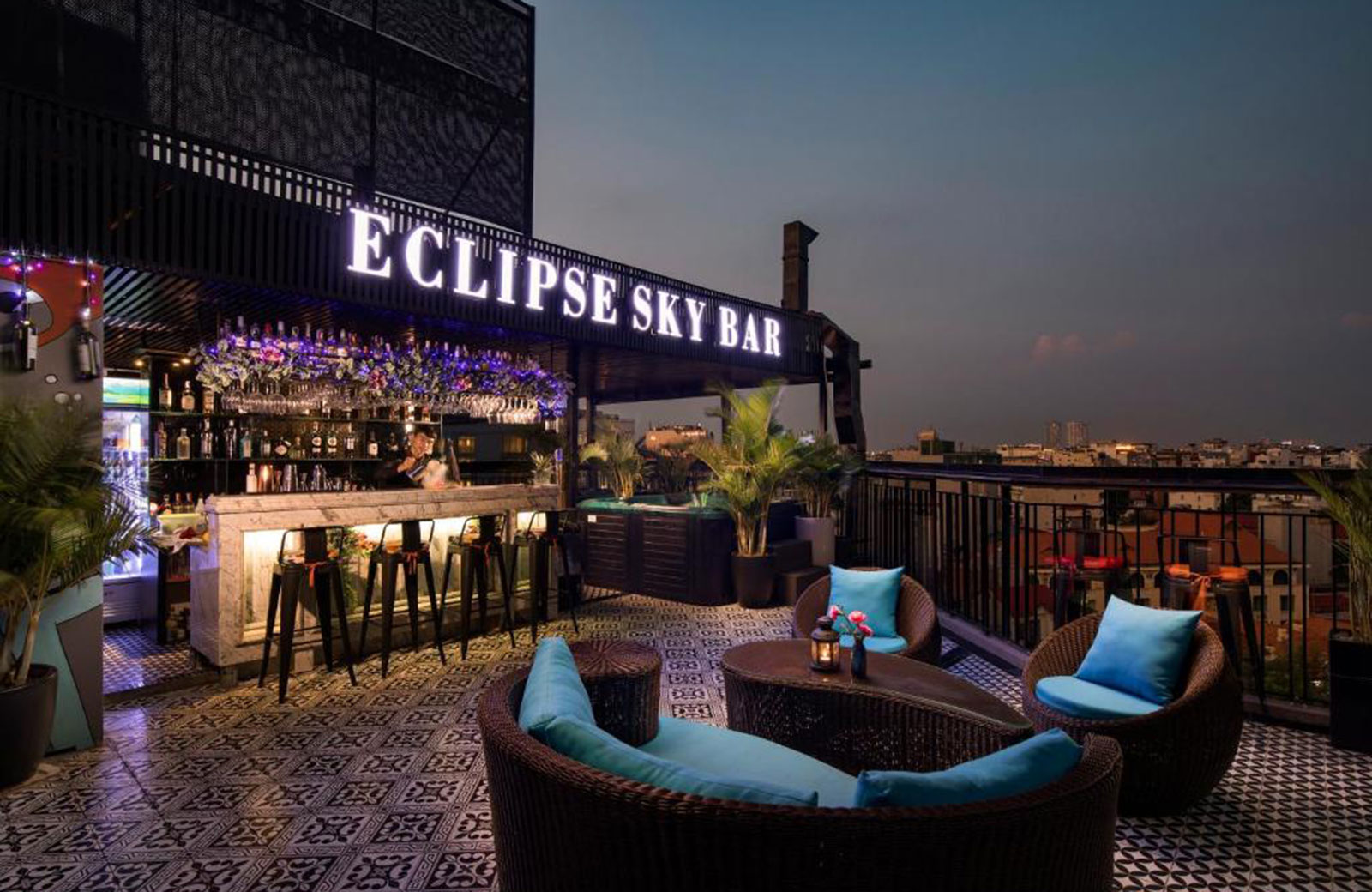 Eclipse Sky Bar