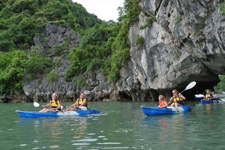 Hanoi - Halong Bay - Ninh Binh - Hanoi (6 days 5 nights)